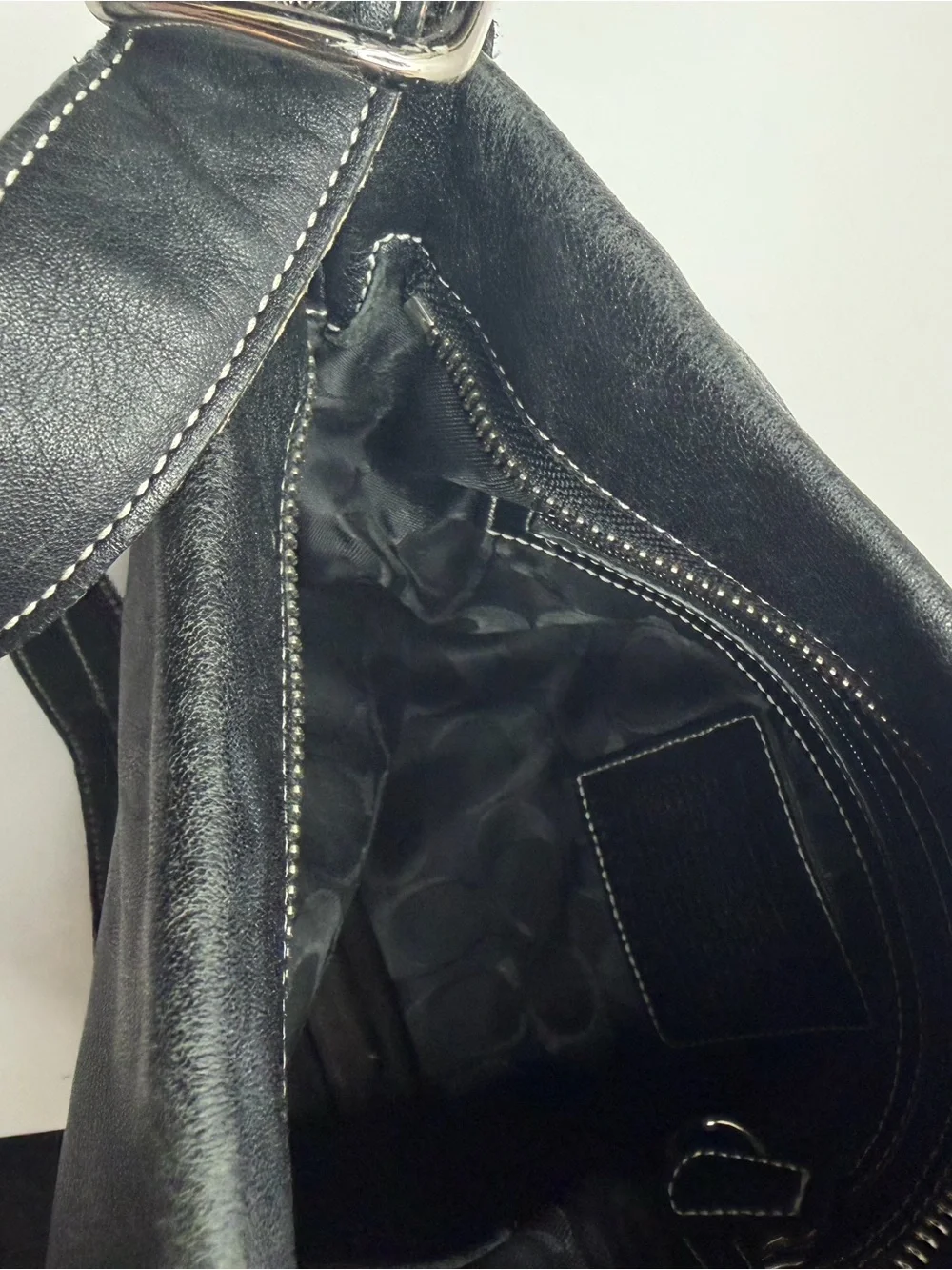 Coach vintage Soho Slim Black Leather Shoulder Bag with Tassel